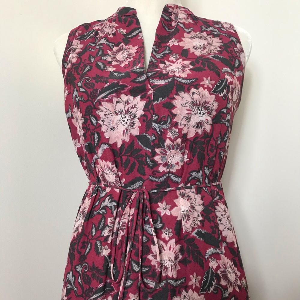 🎉HP🤗 LOFT Floral Tie Waist Dress - Picture 4 of 9